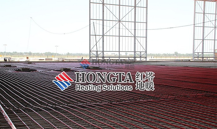 Ců